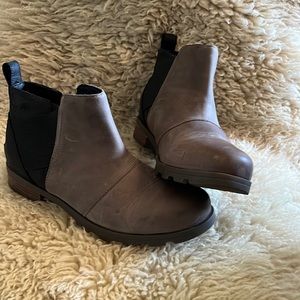 Sorel ankle boots. Worn once in like new condition. Size 9,